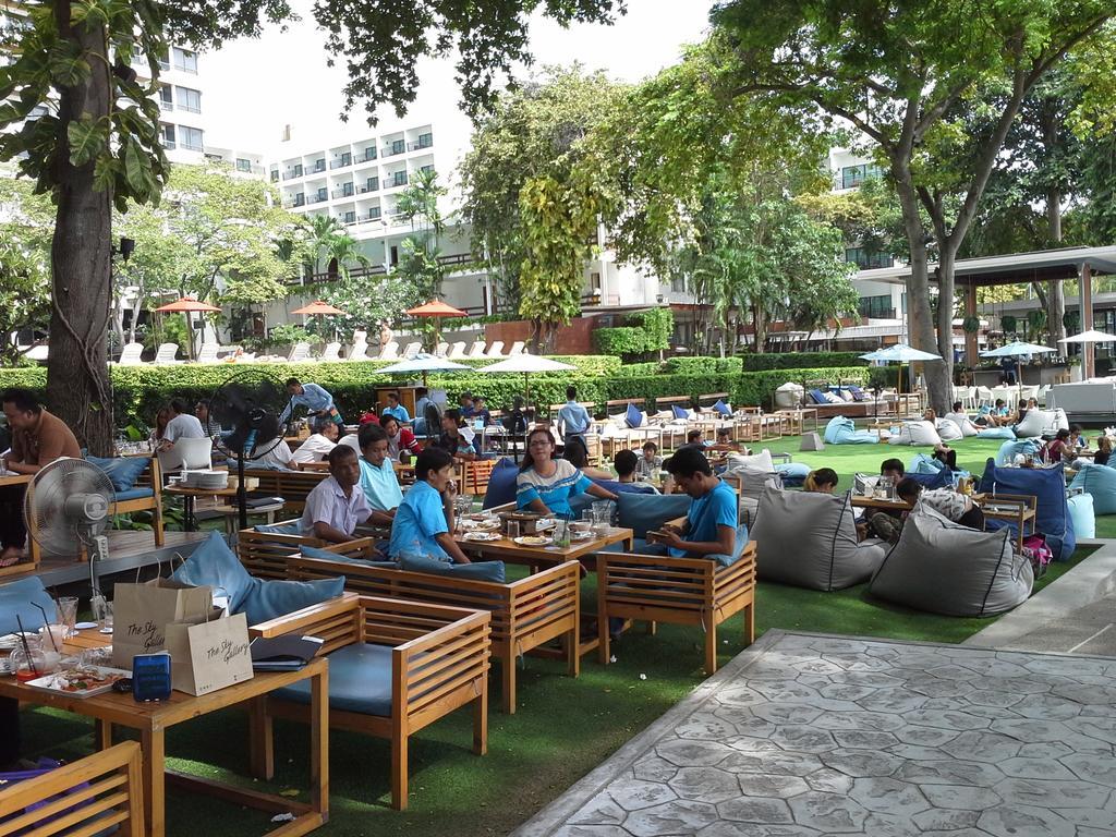 Cosy Beach View Apartments Pattaya Exterior foto