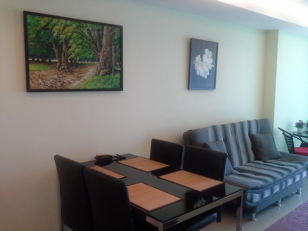 Cosy Beach View Apartments Pattaya Exterior foto