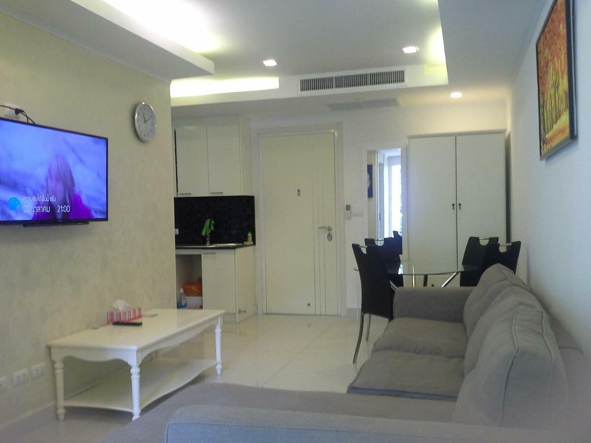 Cosy Beach View Apartments Pattaya Exterior foto
