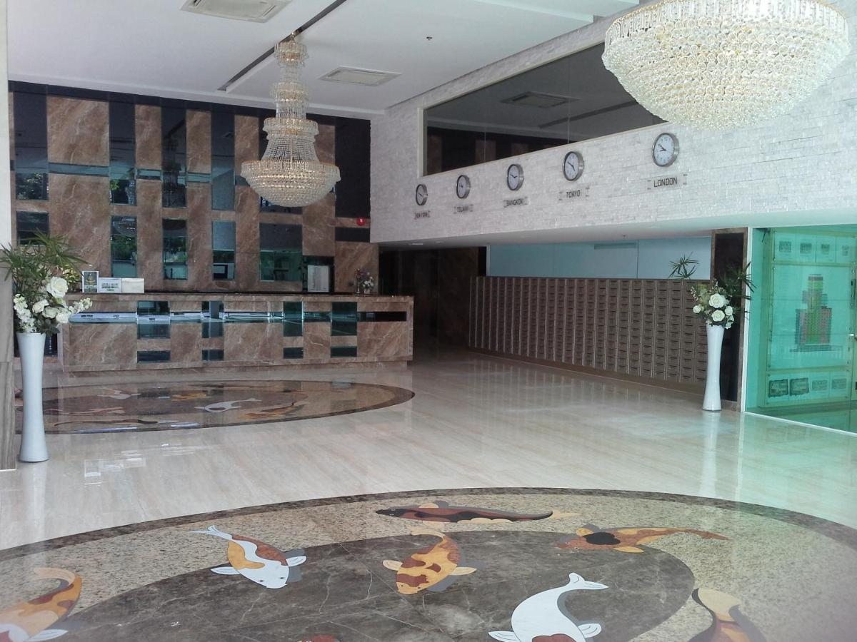 Cosy Beach View Apartments Pattaya Exterior foto