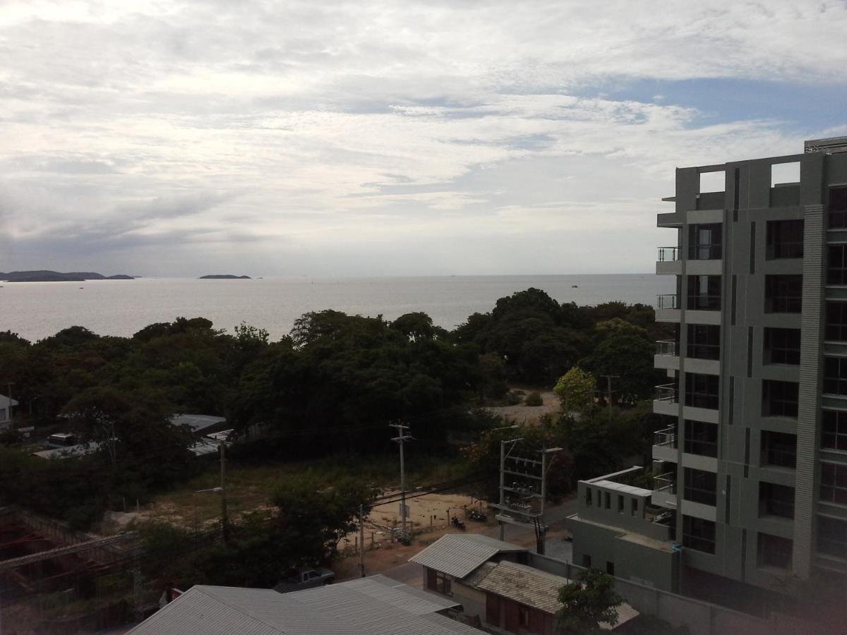 Cosy Beach View Apartments Pattaya Habitación foto